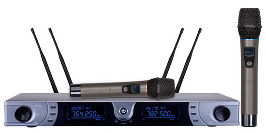 UHF True Diversity Wireless Microphone